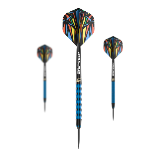 Freccette in acciaio GOAT Athlete Blue Brass - 12 g Das Bild zeigt drei Steeldarts des Produkts "GOAT Athlete Blue Brass Steeldarts - 12g". Die Darts haben blaue Griffe und bunte Flights mit einem auffälligen Muster.