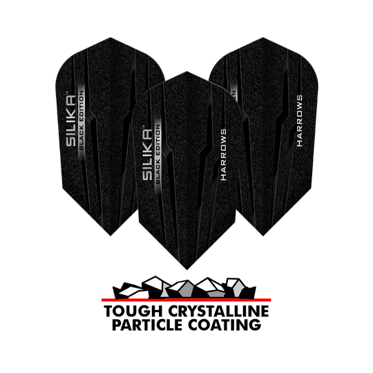 Alette sottili Harrows Silika Black Edition Auf dem Bild sind die Harrows Silika Black-Edition Slim Flights zu sehen. Unten steht der Text „TOUGH CRYSTALLINE PARTICLE COATING“ mit einer Grafik von Kristallen darüber.
