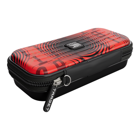 Astuccio per freccette Target Takoma Stephen Bunting Das Bild zeigt das Produkt "Target Takoma Stephen Bunting Dartcase". Das Dartcase ist rot-schwarz gestaltet und hat einen Reißverschluss mit dem Schriftzug "TARGET".