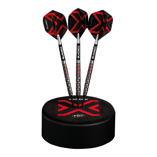 Supporto per freccette Winmau Dart Dock Blade X Abgebildet ist der Winmau Dart Dock Blade X Dartständer. Der Dartständer dient zur sicheren Ablage von Darts.