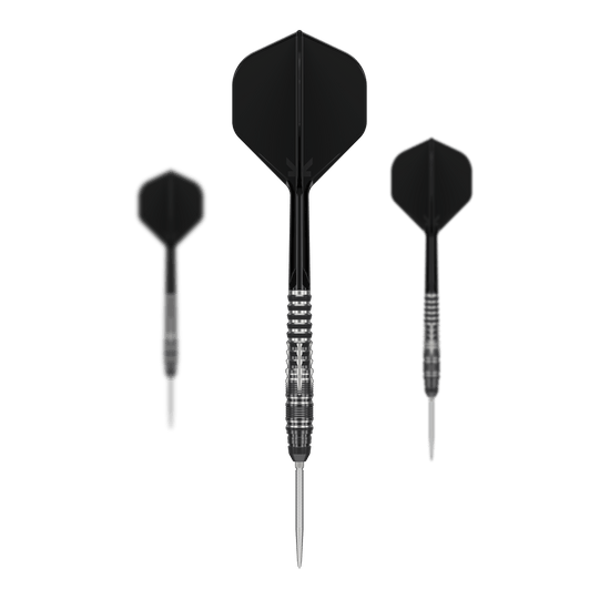 Abgebildet ist das Set der Target Japan Black Marque Blaze Swiss Point Steeldarts - 23g. Das Set besteht aus drei hochwertigen Steeldarts für den professionellen Gebrauch.