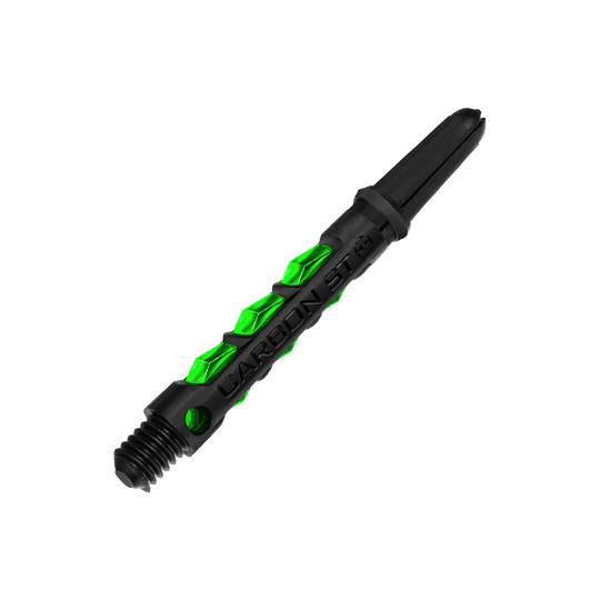 HR423_Harrows_Carbon_ST_Shafts_Gr-n_40mm_2 Harrows Carbon ST Shafts liegen direkt nebeneinander. Die Schäfte sind zum Teil transluzent.