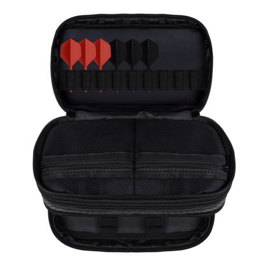 Portafoglio in carbonio Bulls NL Das Bild zeigt das Bulls NL Carbon Wallet. Dieses Produkt ist eine praktische Aufbewahrung für Darts und Zubehör.