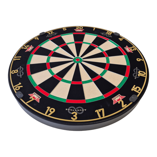 Bersaglio per freccette in acciaio Bulls NL Advantage 8 Auf dem Bild ist das Bulls NL Advantage 8 Steeldartboard zu sehen. Es eignet sich ideal für ambitionierte Dartspieler.