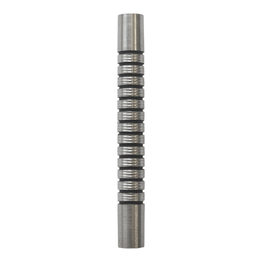 Barre per freccette morbide McDart Black Ring - 18 g Abgebildet ist ein McDart Black Ring Softdart Barrels - 18g. Es handelt sich um einen schwarzen Dart-Barrel mit Ringstruktur.