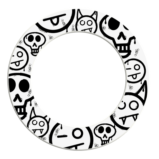 McDart Graffiti Emojis Bersaglio Surround Dieses Bild zeigt ein weiteres weißes Dartboard-Surround mit Graffiti-Smilies. Die zugehörige Datei heißt 'MSF-A4_McDart_Graffiti_Smilies_Dartboard_Surround_Wei_2'.