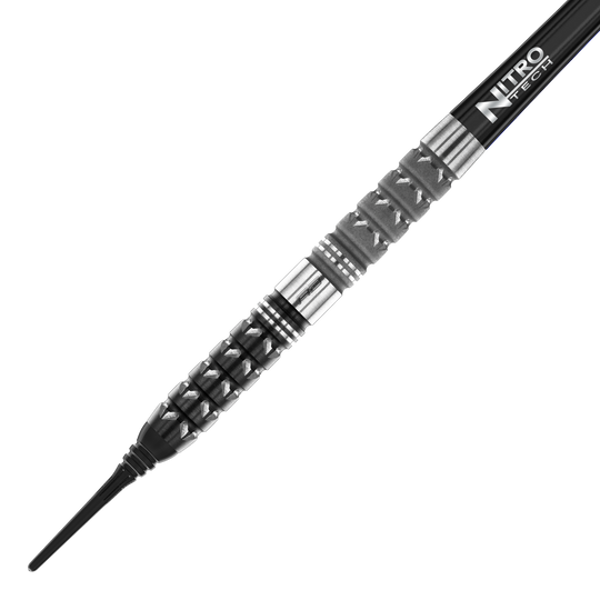 Freccette morbide coniche Red Dragon Paradym - 20 g Das Bild zeigt den Red Dragon Paradym Tapered Softdart mit einem Gewicht von 20g. Der Dart hat ein markantes, silber-schwarzes Design mit spezieller Griffstruktur und der Aufschrift "Nitro Tech" am Schaft.