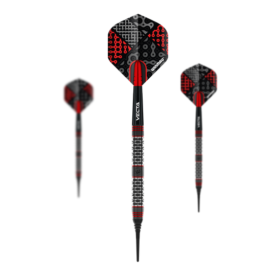 Freccette morbide Winmau Cypher - 20 g Das Bild zeigt drei Winmau Cypher Softdarts mit einem Gewicht von 20 Gramm. Die Darts haben ein auffälliges Design in Schwarz und Rot mit strukturiertem Griff.