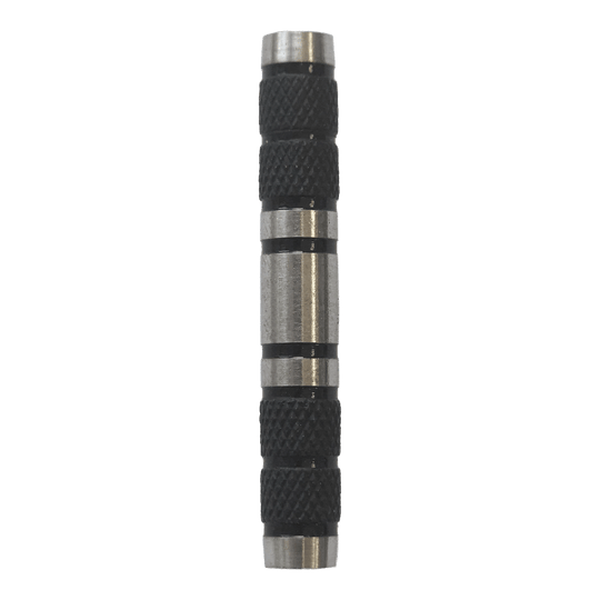 Bersagli morbidi McDart con fusto zigrinato nero - 18 g McDart Knurled Black Softdart Barrels - 18g werden dargestellt. Diese schwarzen Softdart Barrels haben eine gerändelte Oberfläche und wiegen 18 Gramm.