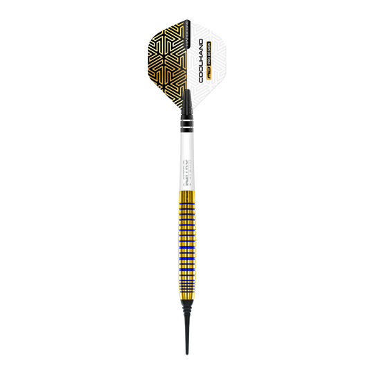 Freccette morbide Red Dragon Luke Humphries TX3 Gold SE - 20 g Das Bild zeigt einen Red Dragon Luke Humphries TX3 Gold SE Softdart mit einem Gewicht von 20g. Der Dart hat ein auffälliges Design mit goldenen und schwarzen Akzenten und einer weißen Flight.