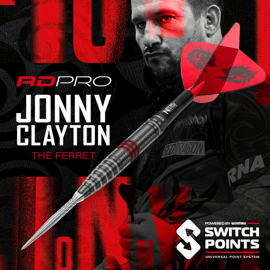 Freccette in acciaio Switch Point Red Dragon Jonny Clayton RD-PRO Zu sehen sind Red Dragon Jonny Clayton RD-PRO Switch Point Steeldarts. Das Bild fokussiert auf die präzise Verarbeitung und das Design der Dartpfeile.