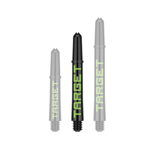 Aste Target Pro Grip TAG - 3 set - Nero Verde Auf dem Bild sind drei schwarze Dartschäfte in verschiedenen Längen zu sehen. Auf jedem Schaft steht das Wort "TARGET" in grüner Schrift.