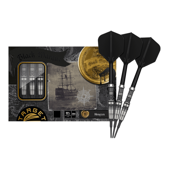 Target Japan Black Marque Heracles Soft Darts - 18 g Das Bild zeigt das Produkt "Target Japan Black Marque Heracles Softdarts - 18g" mit drei schwarzen Softdarts. Die Verpackung ist mit maritimen Motiven und goldenen Details gestaltet.