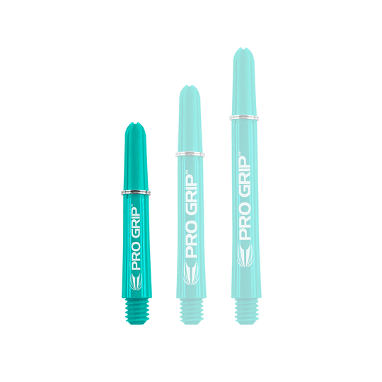 Target Pro Grip Shafts - 3 set - Aqua Auf dem Bild sind drei türkisfarbene "PRO GRIP" Schäfte in verschiedenen Längen zu sehen. Sie stehen nebeneinander und haben alle den gleichen Aufdruck und das gleiche Design.