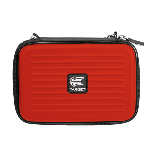 125855_Target_Takoma_XL_Dartwallet_Rot_1 Das Bild zeigt ein rotes Dartwallet mit dem Namen "Target Takoma XL". Auf der Vorderseite befindet sich das Target-Logo in der Mitte.