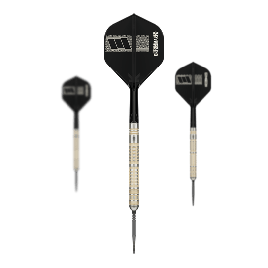 Freccette Target Dimitri Van Den Bergh 95K Swiss Point Steel Gezeigt werden die Target Dimitri Van Den Bergh 95K Swiss Point Steeldarts als Set. Auf dem Bild sind mehrere Steeldarts zusammen dargestellt.