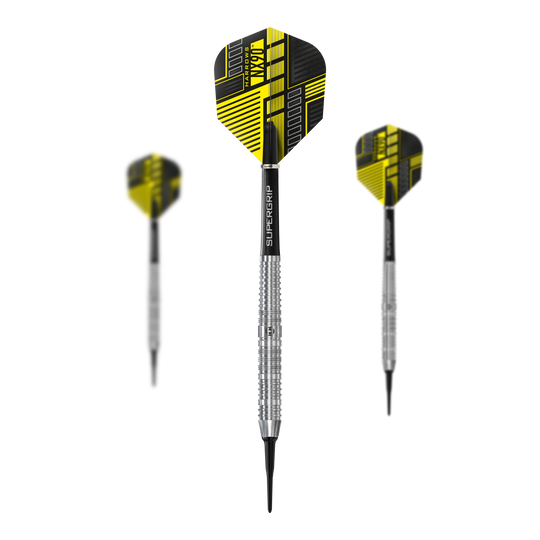 Harrows NX90 Softdarts paralleli Das Bild zeigt drei Softdarts des Produkts "Harrows NX90 Parallel". Die Darts haben gelb-schwarze Flights und silberne, geriffelte Barrels.
